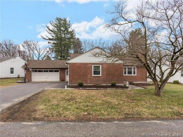 170 Dawes Avenue - Photo 1