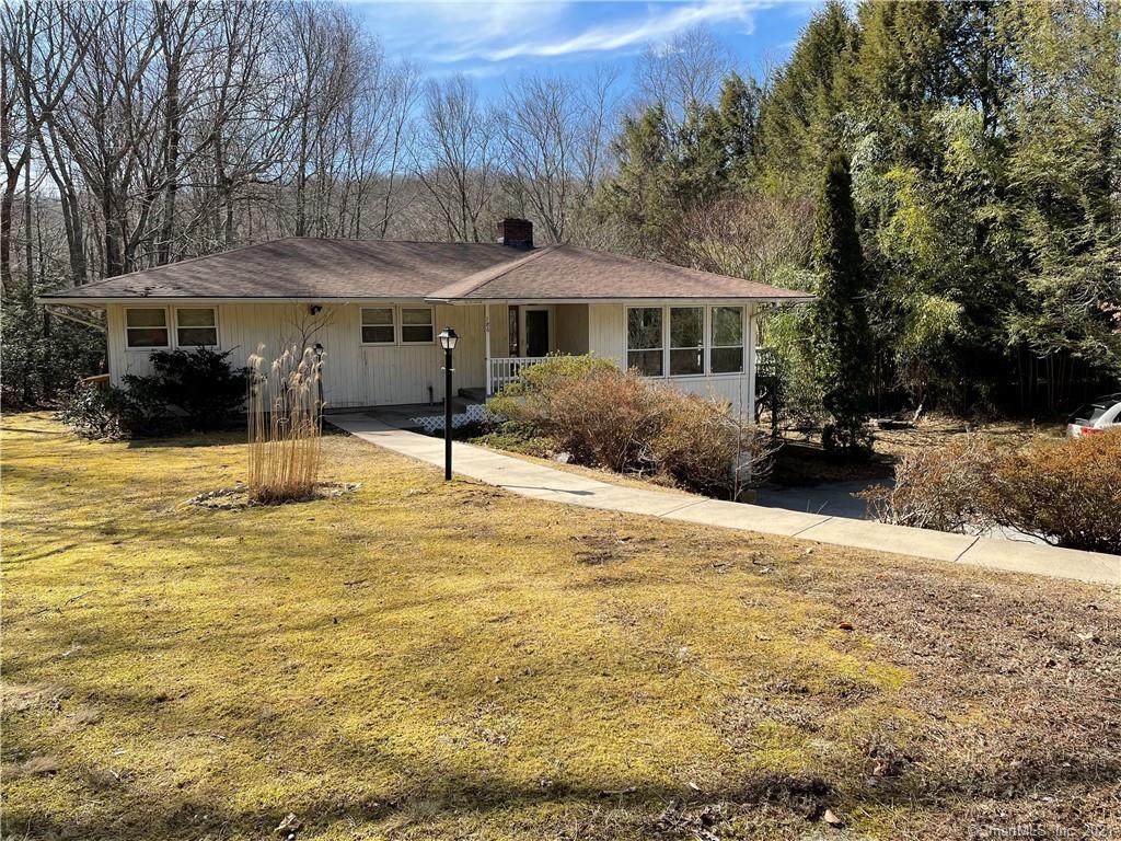 186 Chesterfield Road - Photo 1