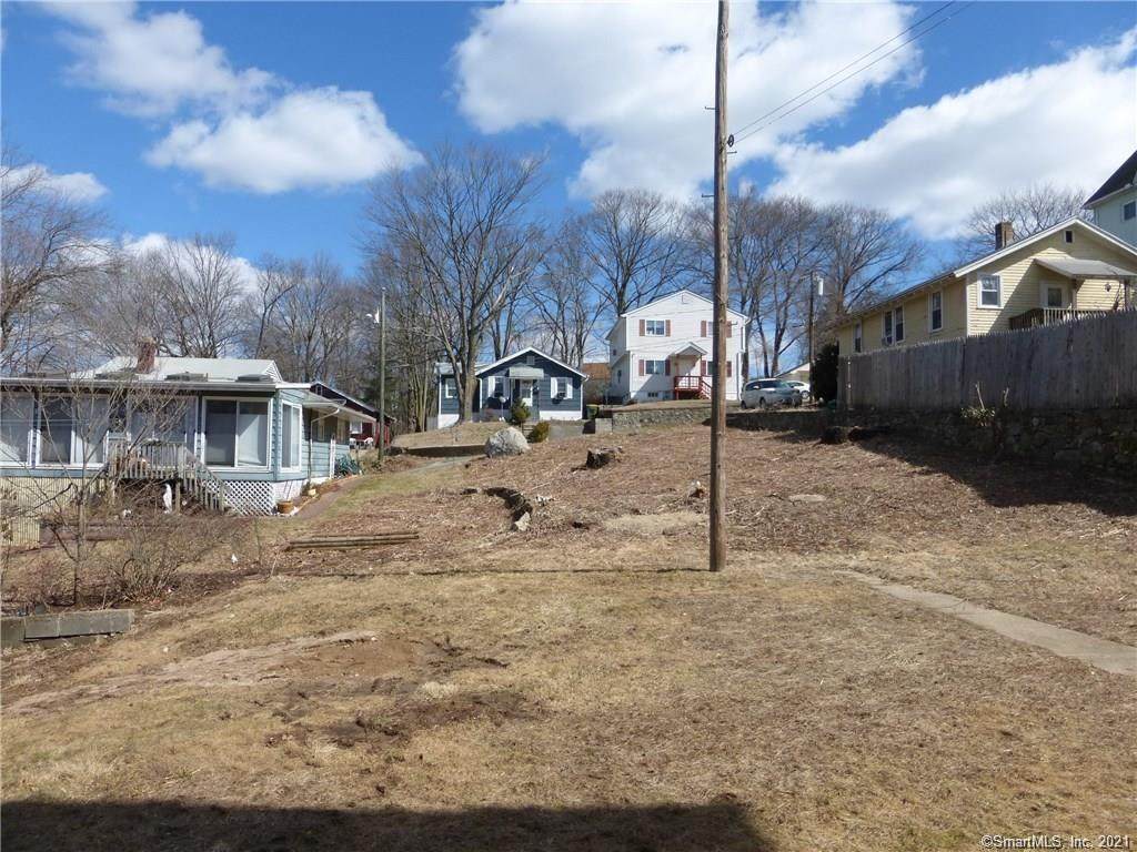46 Woodward Avenue - Photo 1