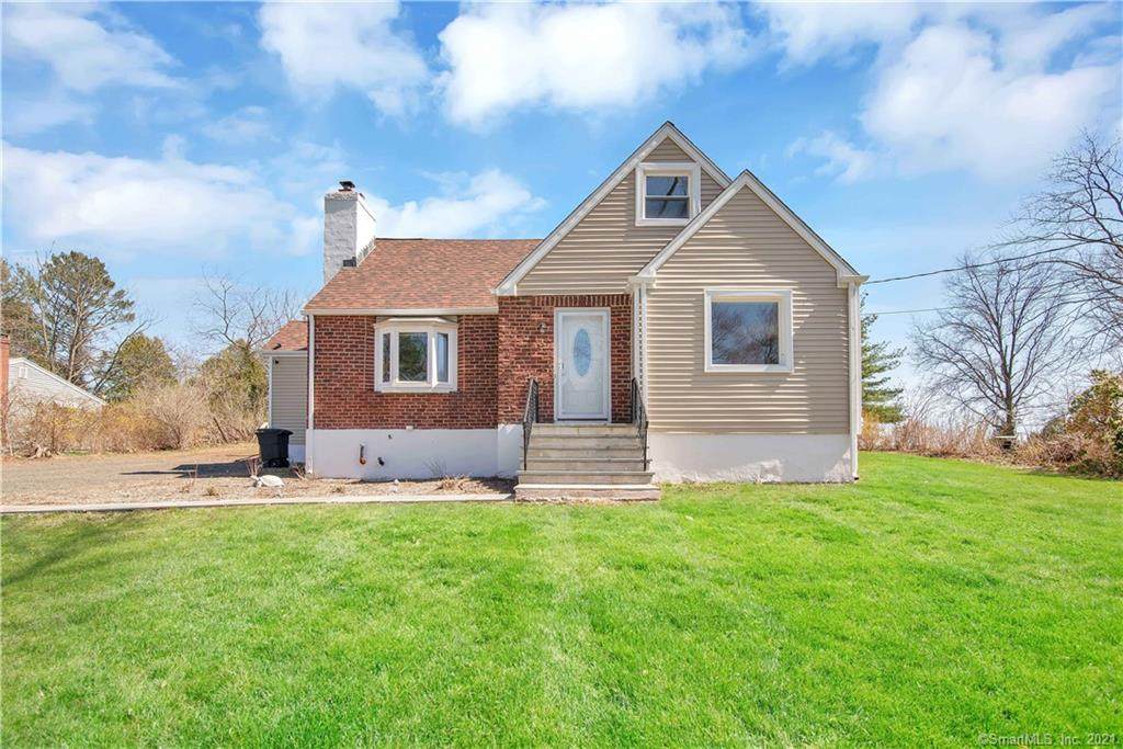 1743 Hartford Turnpike - Photo 1