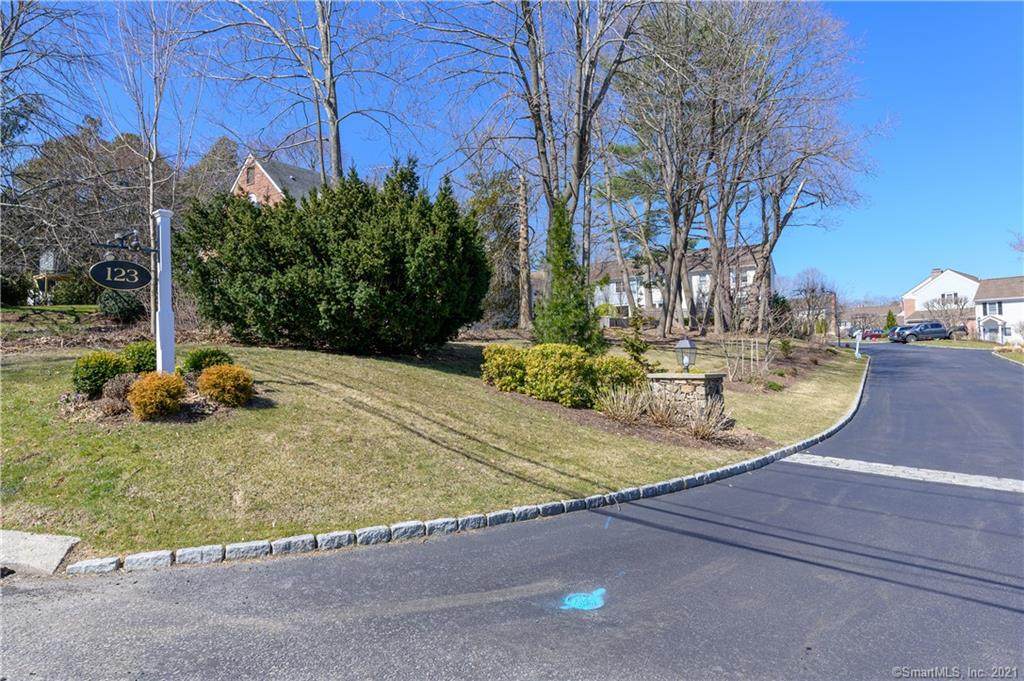 123 Richmond Hill Road - Photo 1
