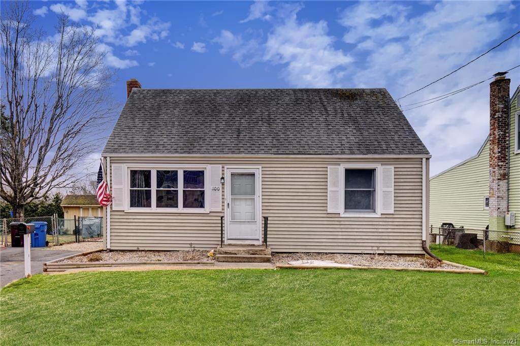 100 Country Club Road - Photo 1