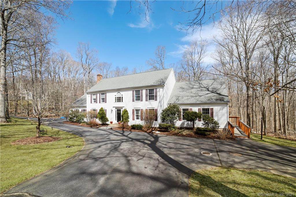 20 Crestview Drive - Photo 1