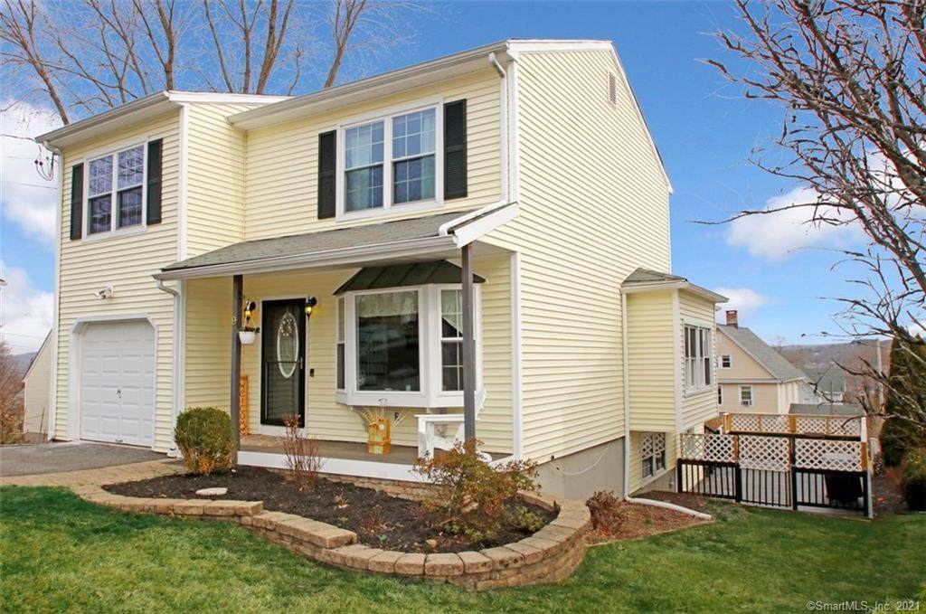 9 Connecticut Avenue - Photo 1