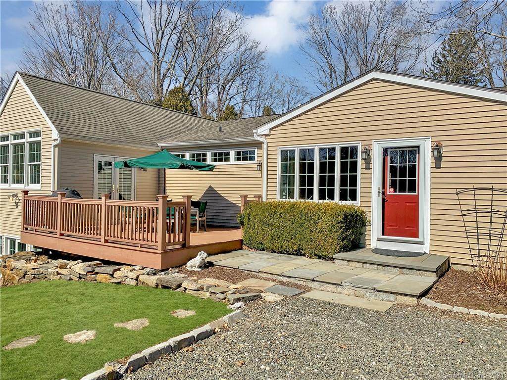 57 Crest Road - Photo 1