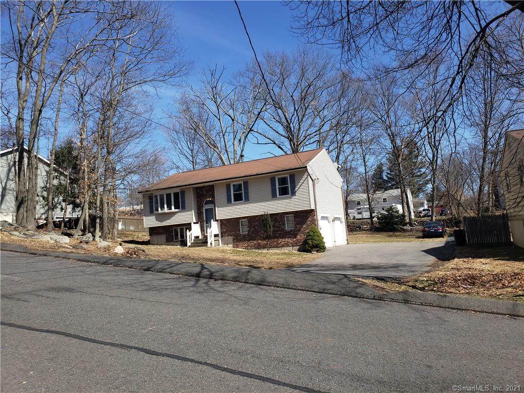 72 Kingswood Lane - Photo 1