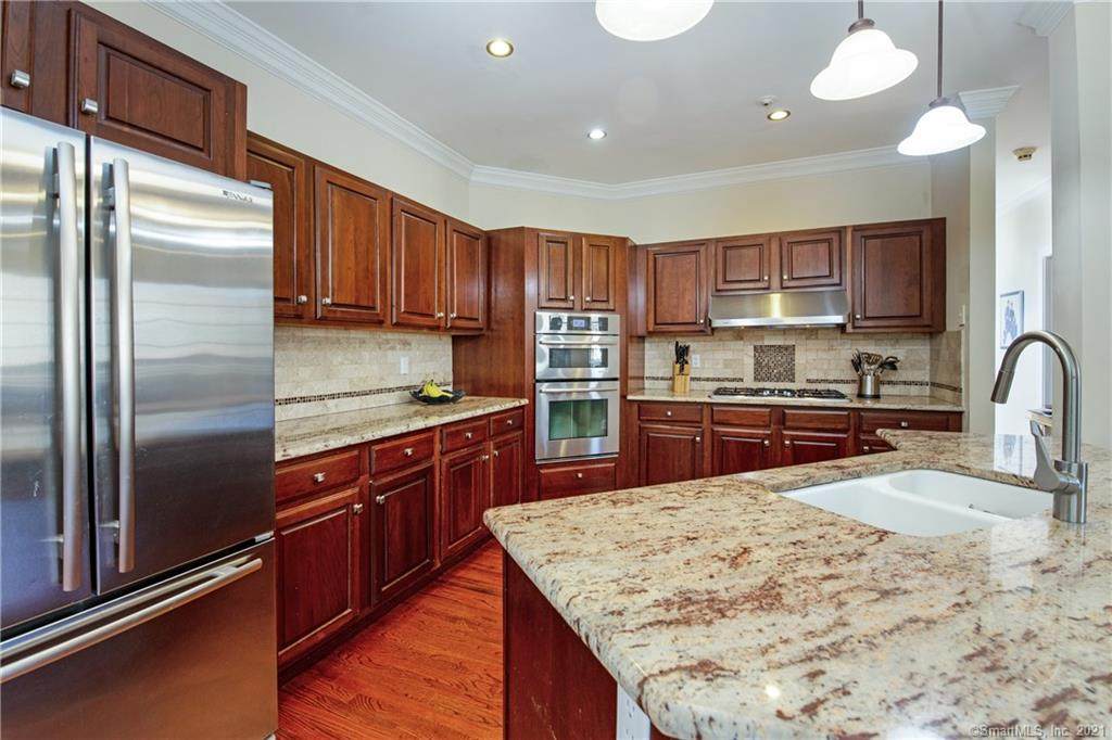 10 Wilton Hills - Photo 1