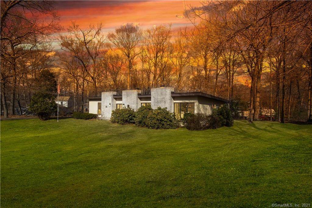 28 Bonita Drive - Photo 1