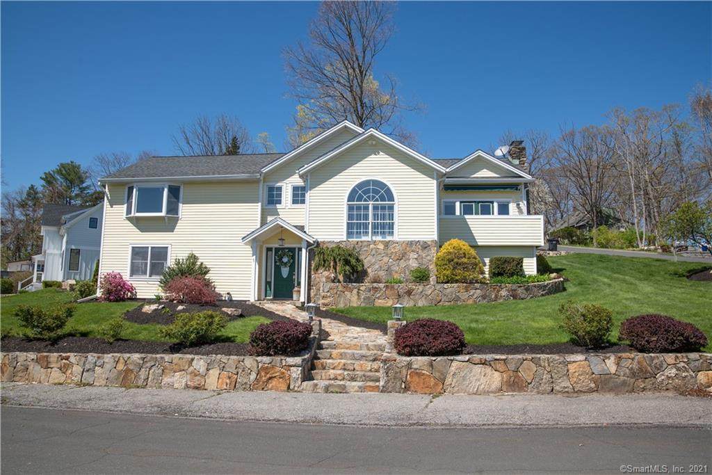 1 Longview Drive - Photo 1