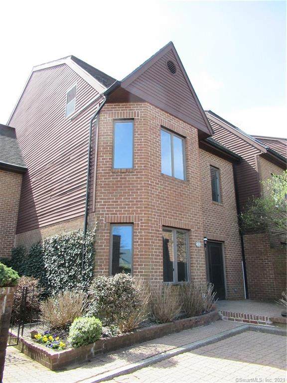 3300 Park Avenue - Photo 1