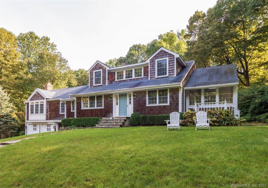 30 Surrey Glen - Photo 1