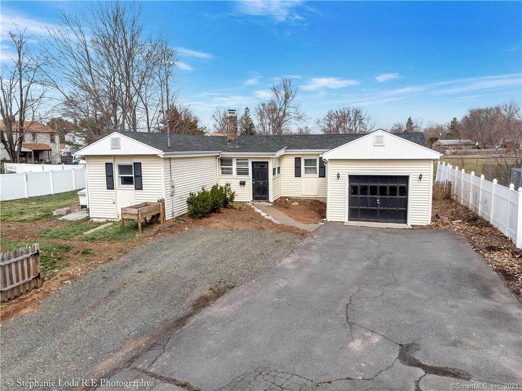 15 Mattabassett Street - Photo 1