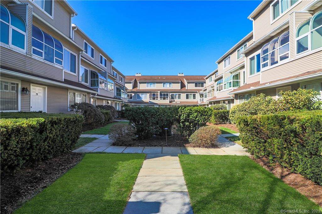 1900 Summer Street - Photo 1