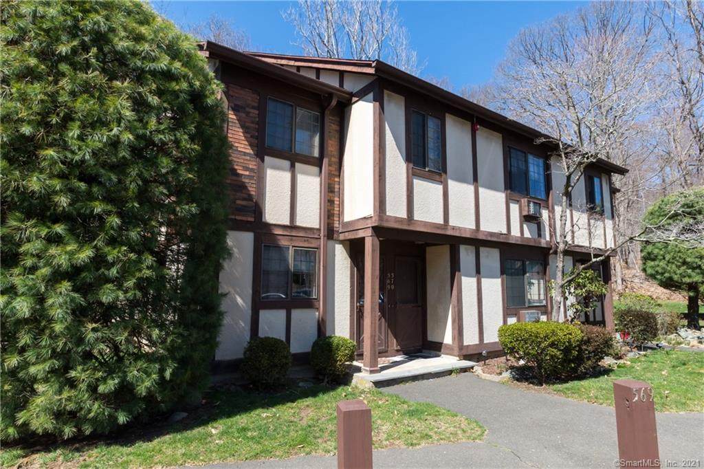 569 Swanson Crescent - Photo 1