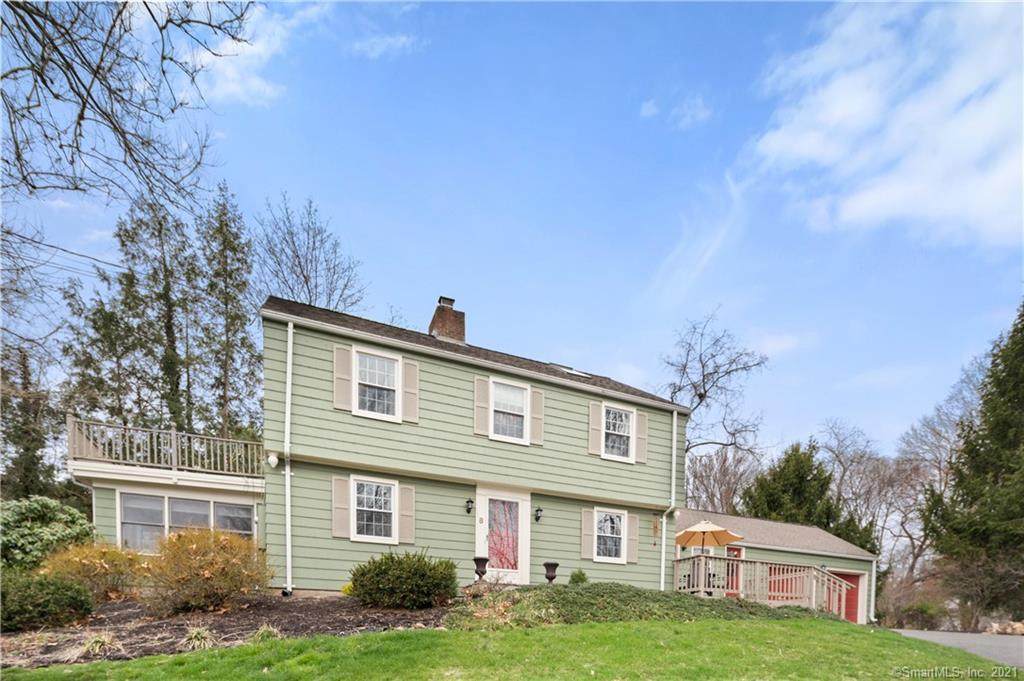 8 Forest Hills Drive - Photo 1