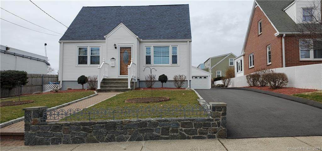 1105 Huntington Road - Photo 1