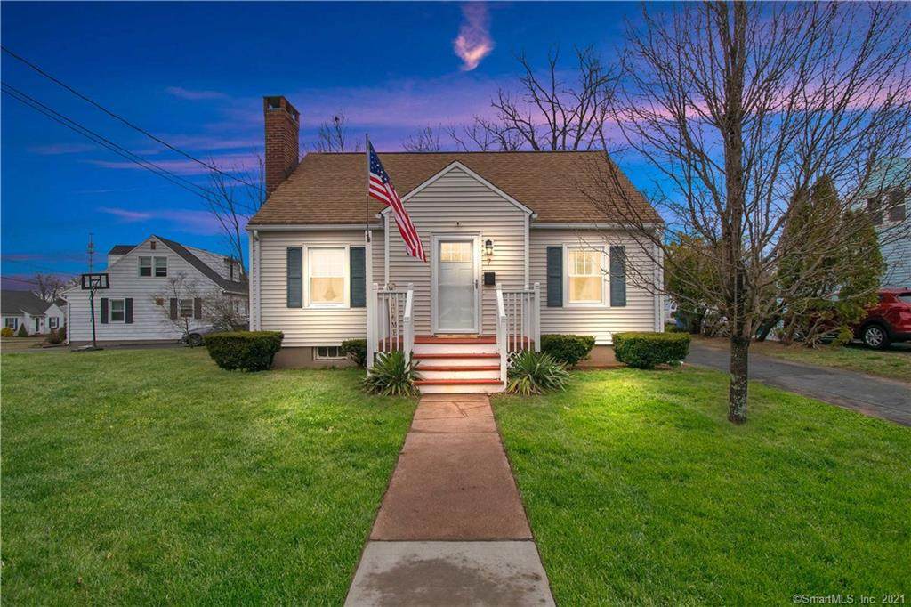 7 Byron Road - Photo 1