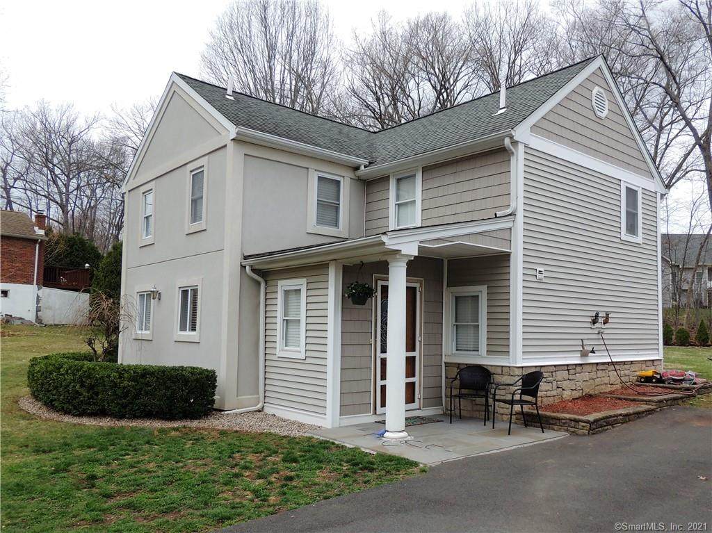 15 Oak Hill Road - Photo 1