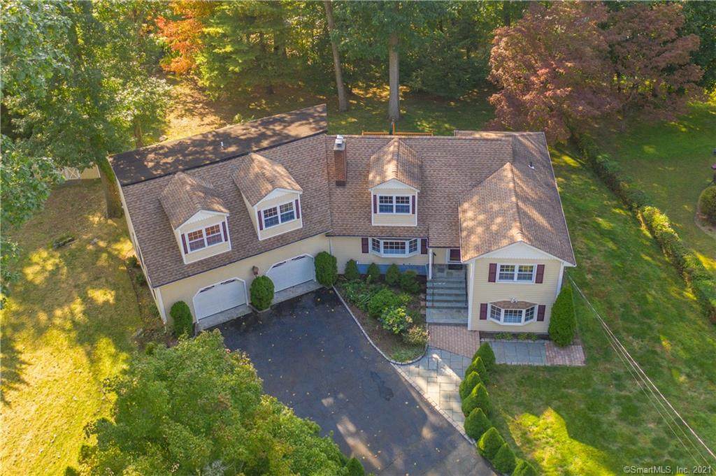 35 Archer Lane - Photo 1