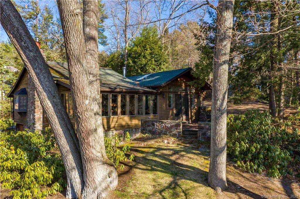 32 Lakeview Street - Photo 1