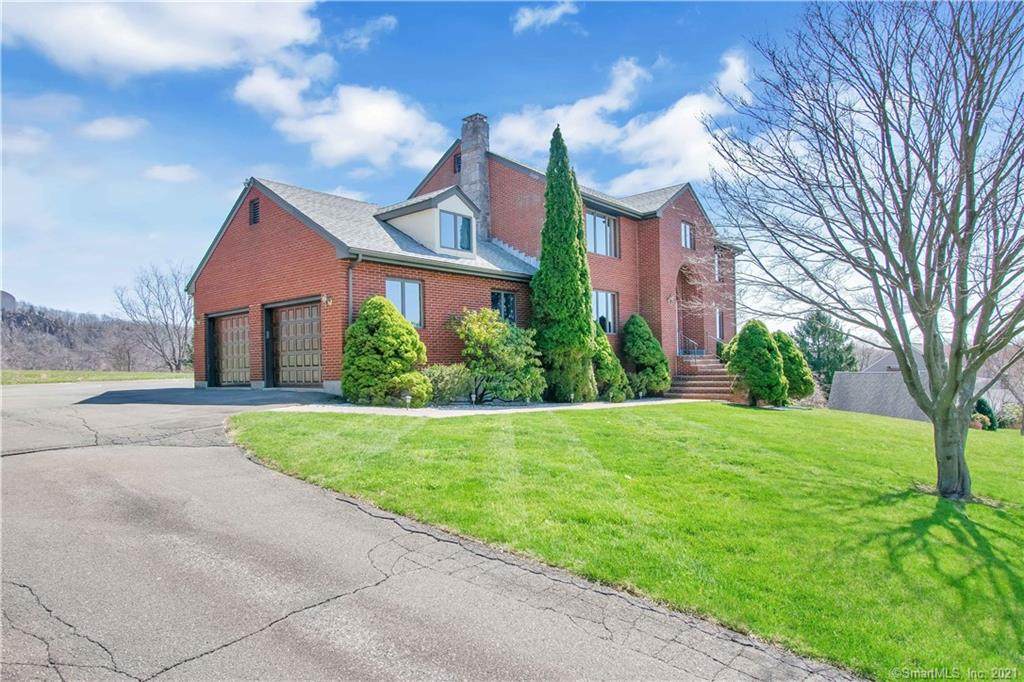 17 Valley View Drive - Photo 1