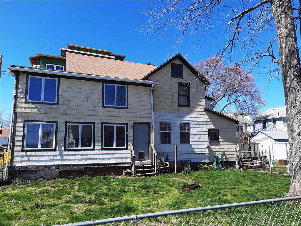 11 Fairwood Avenue - Photo 1