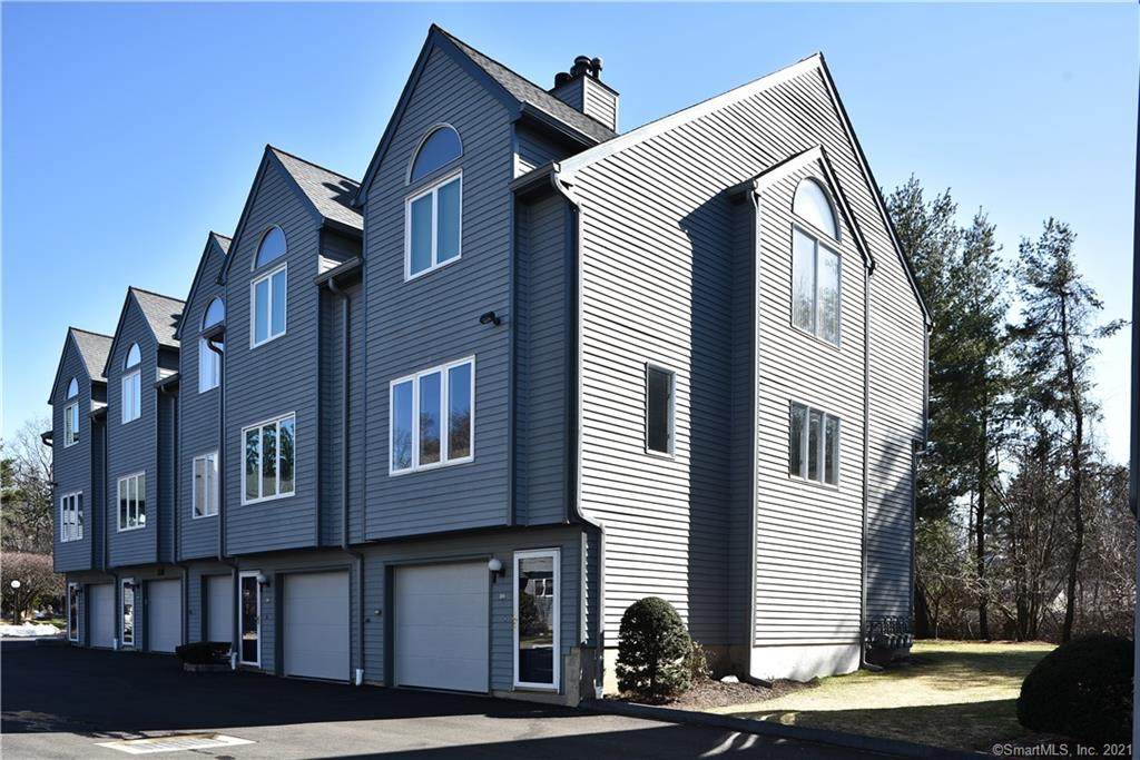 81 Wolfpit Avenue - Photo 1