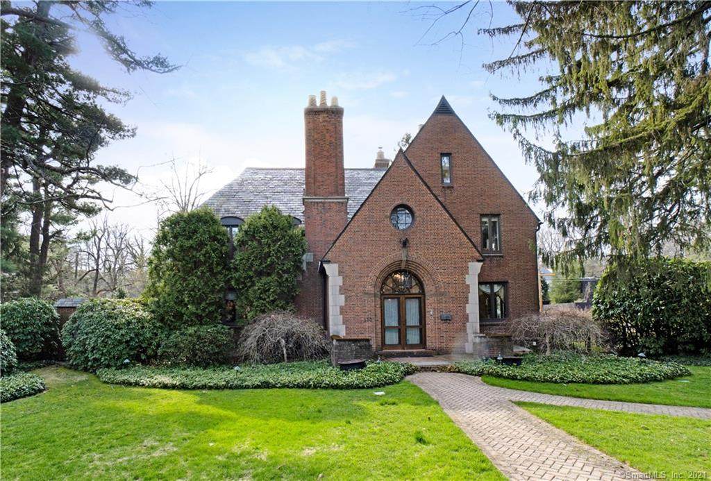 130 Edgehill Road - Photo 1