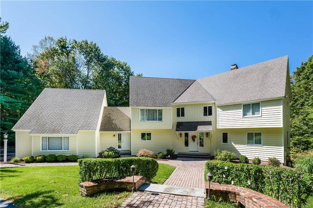 87 Oak Bluff - Photo 1