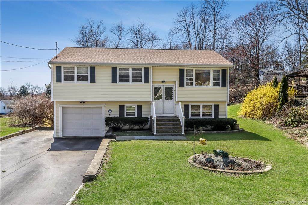 9 Pleasant Drive - Photo 1