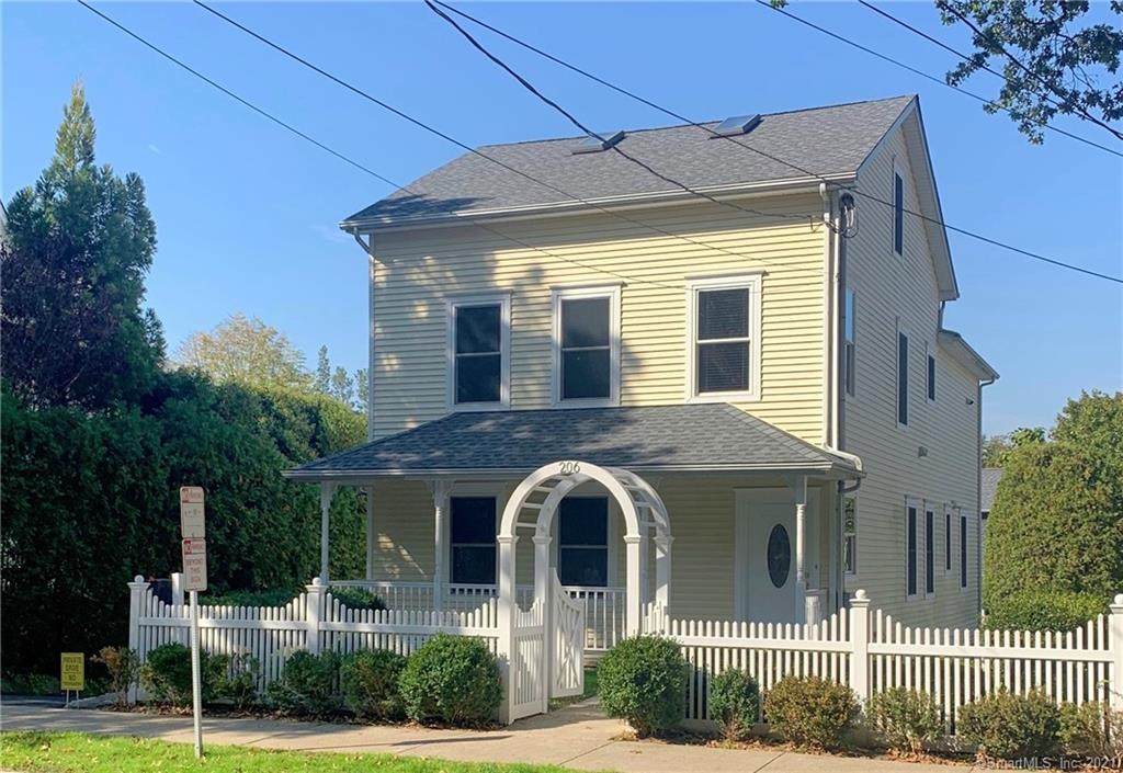 206 Milbank Avenue - Photo 1