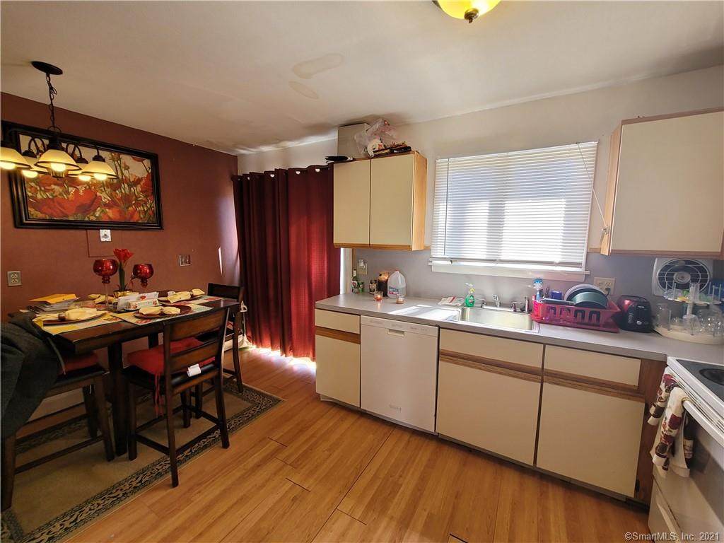 16 Lawton Road - Photo 1