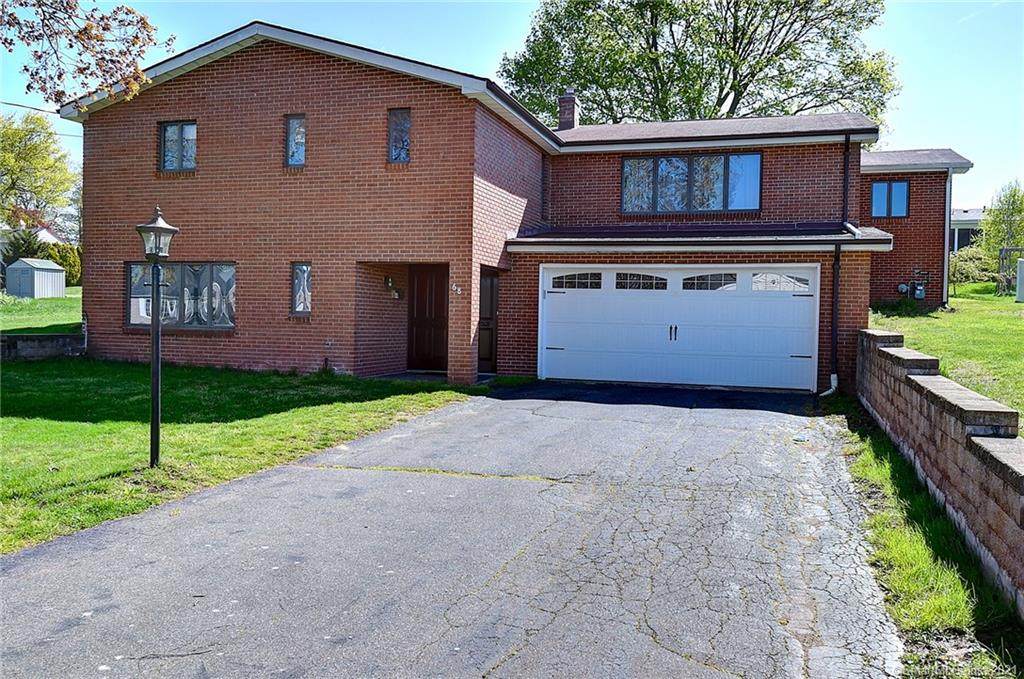 68 Cloverdale Circle - Photo 1