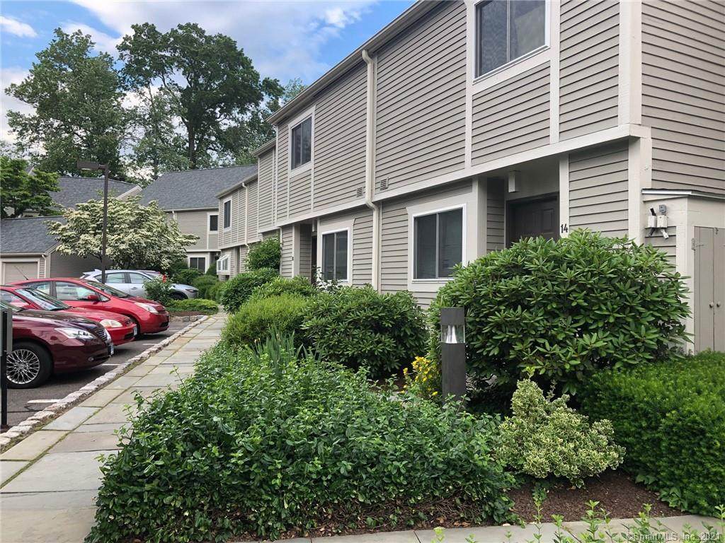 18 Strathmore Lane - Photo 1