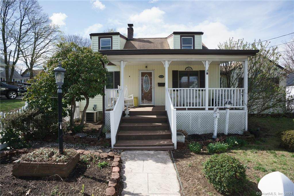 344 Patterson Avenue - Photo 1