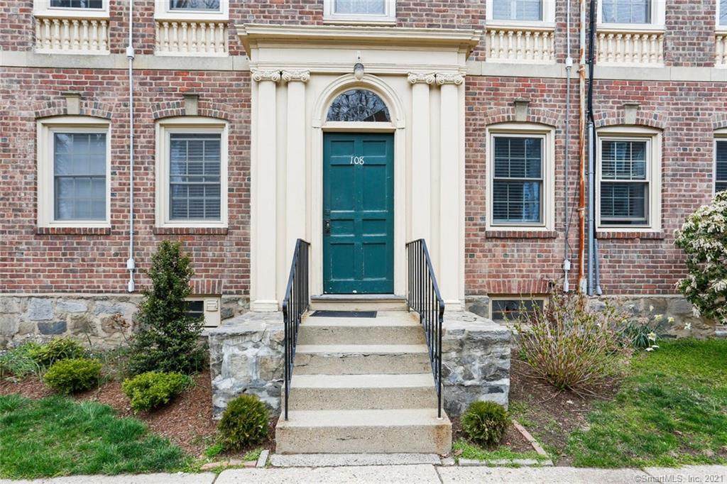 108 Rowsley Street - Photo 1