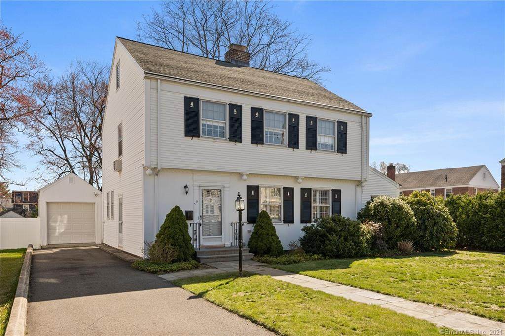 10 Arlington Road - Photo 1