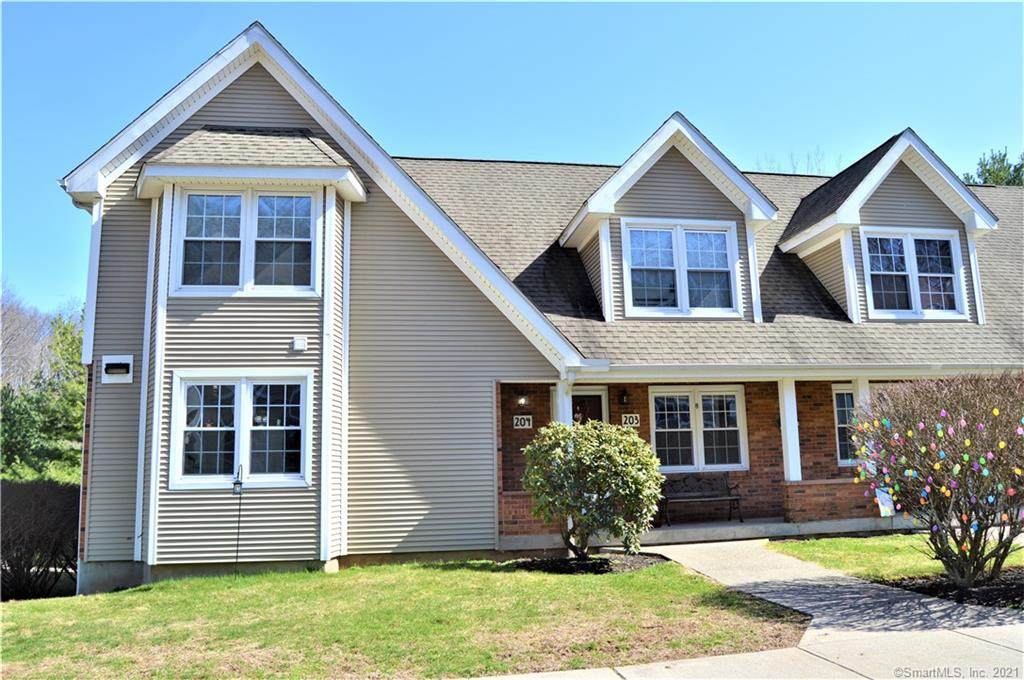 277 Reservoir Avenue - Photo 1