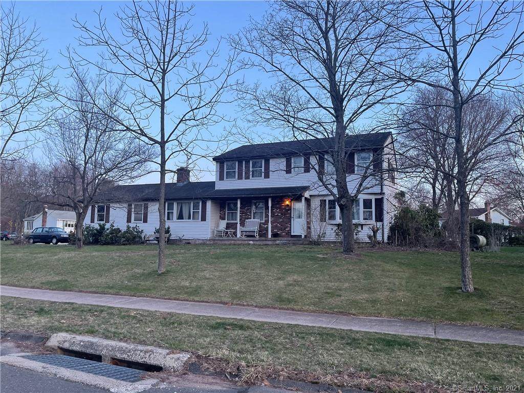 11 Dawn Drive - Photo 1