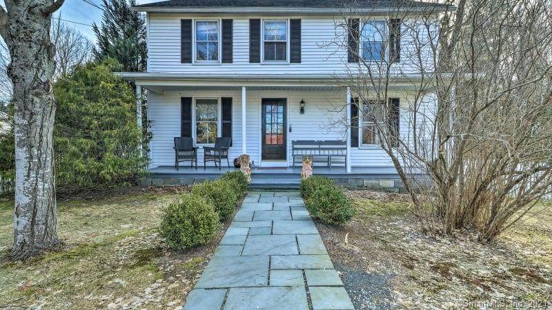 25 Apple Lane - Photo 1