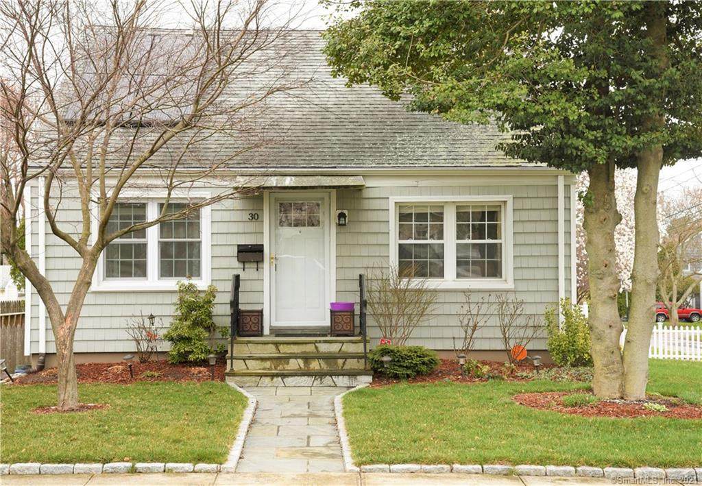30 Woodcrest Avenue - Photo 1