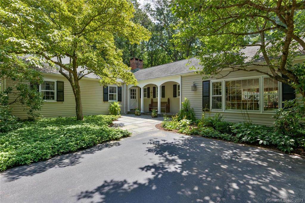 43 Twin Oak Lane - Photo 1