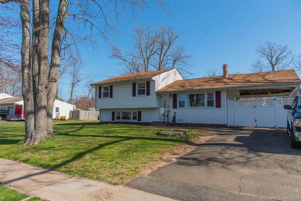 2 Bruce Lane - Photo 1