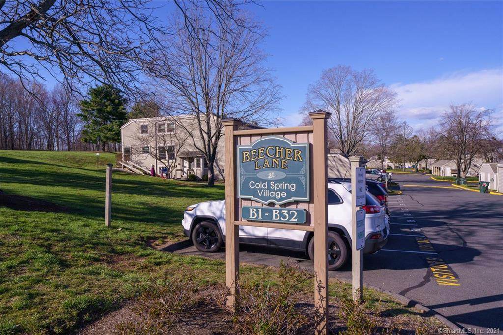 32 Beecher Lane - Photo 1