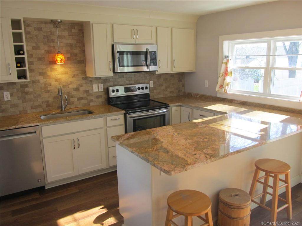 21 Lewis Street - Photo 1