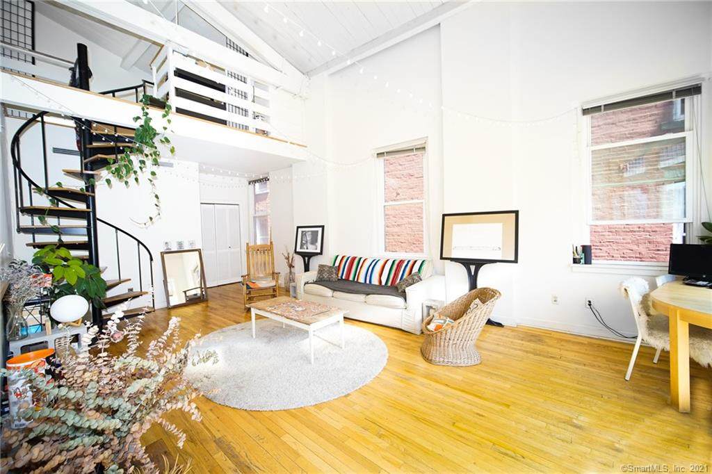 125 Washington Street - Photo 1