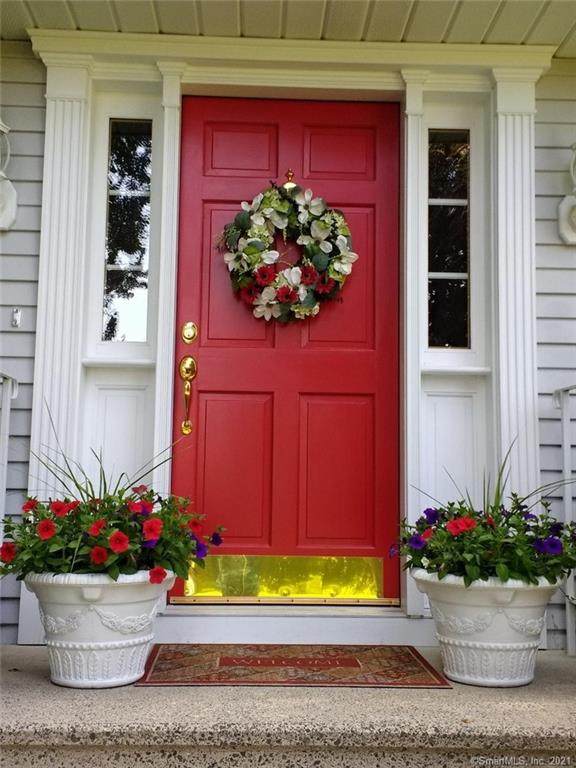 65 Woodbridge Lane - Photo 1