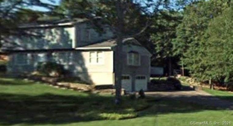 27 Sachem Road - Photo 1