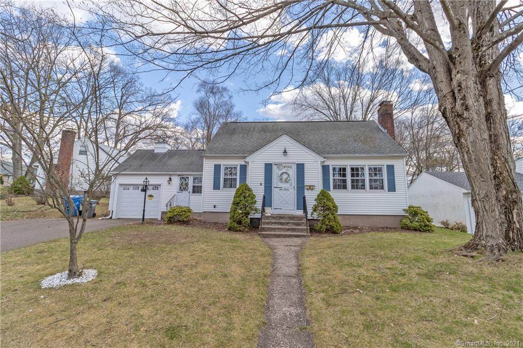 112 Helaine Road - Photo 1