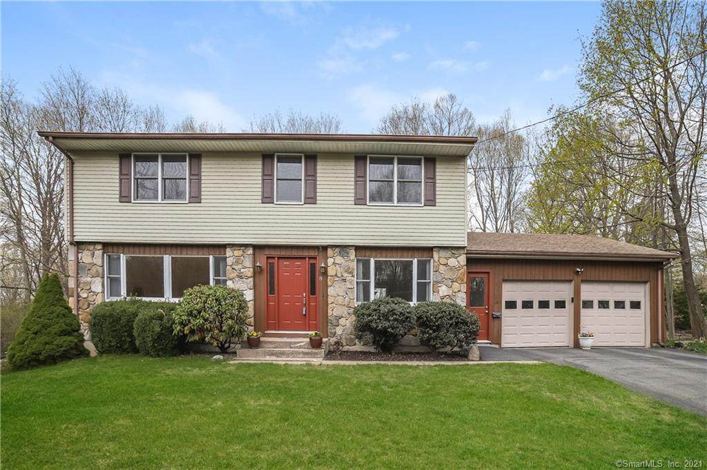 19 Winding Brook Trail - Photo 1